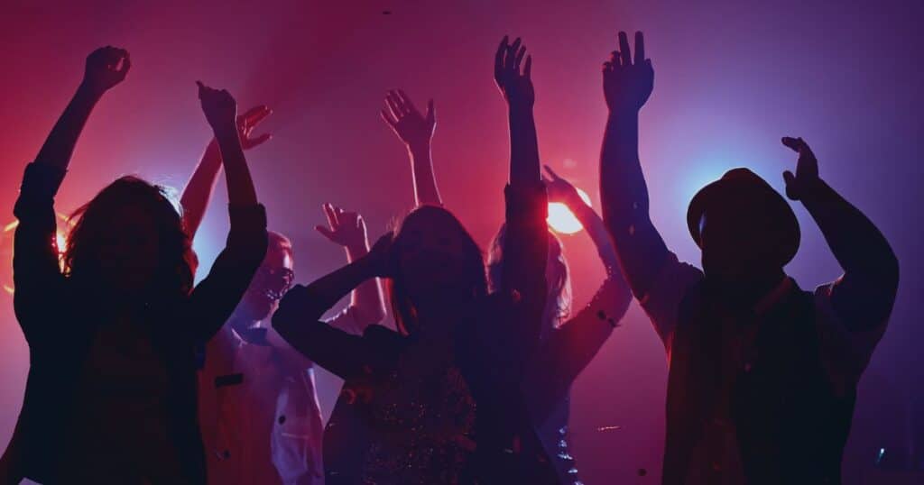 club partying